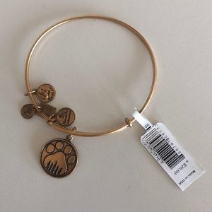 New with tags Alex and Ani - paws design - gold